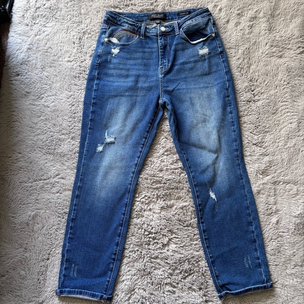 ⭐️⭐️⭐️Women’s Judy Blue Jeans size 11 with rainbow pocket - Picture 2 of 13